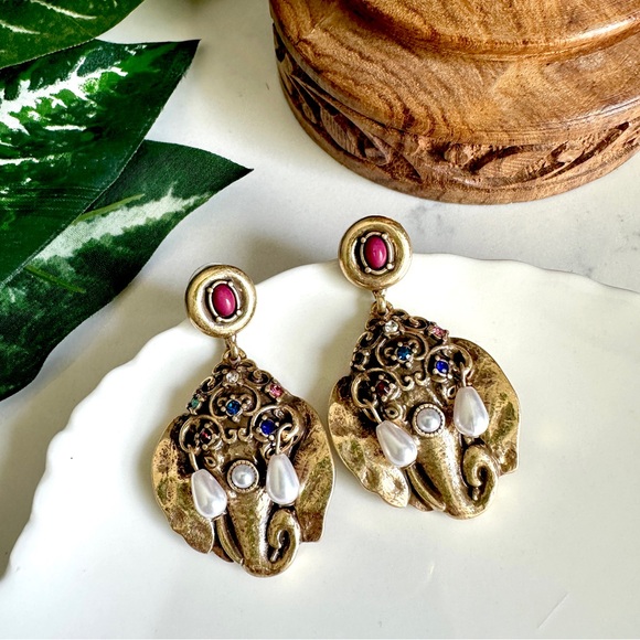 Jewelry - 2/$30🌵 Vintage Style Elephant Earrings Gold Colorful Stones Faux Pearl Boho NEW